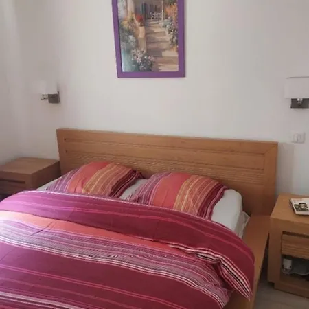 Vakantiehuis New With Pool Near Boulouris